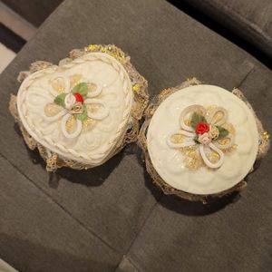 Vintage porcelain lace jewelry dishes